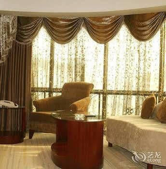 Wu Liang Ye Grand Hotel Chengdu Luaran gambar